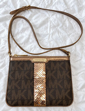 Michael Kors Crossbody Bag Womens Brown MK Signature Gold Sequin Stripe Zip Top